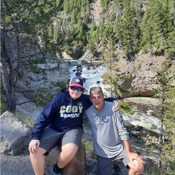 Meet your Posher, Mitzi - Picture 6 of 16